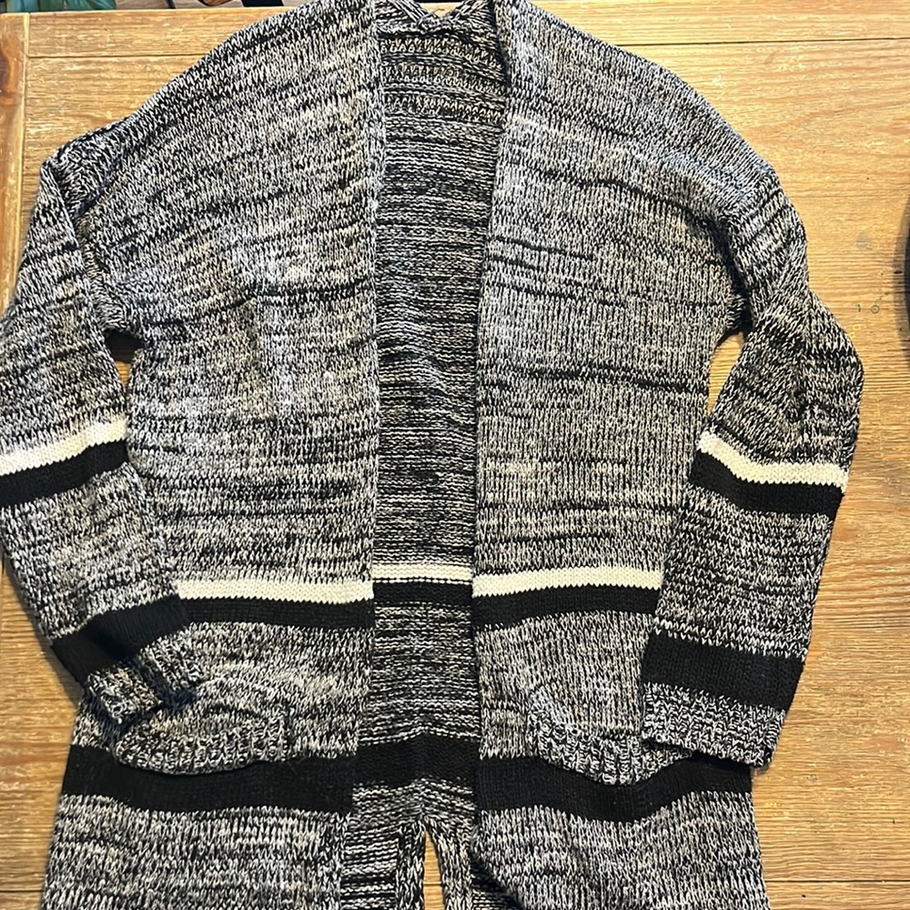 Black and White comfy cardigan